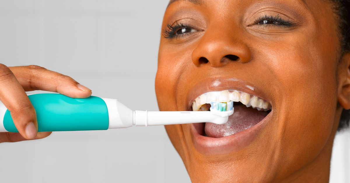 Amit az ultraszónikus fogkeféről még tudni érdemes